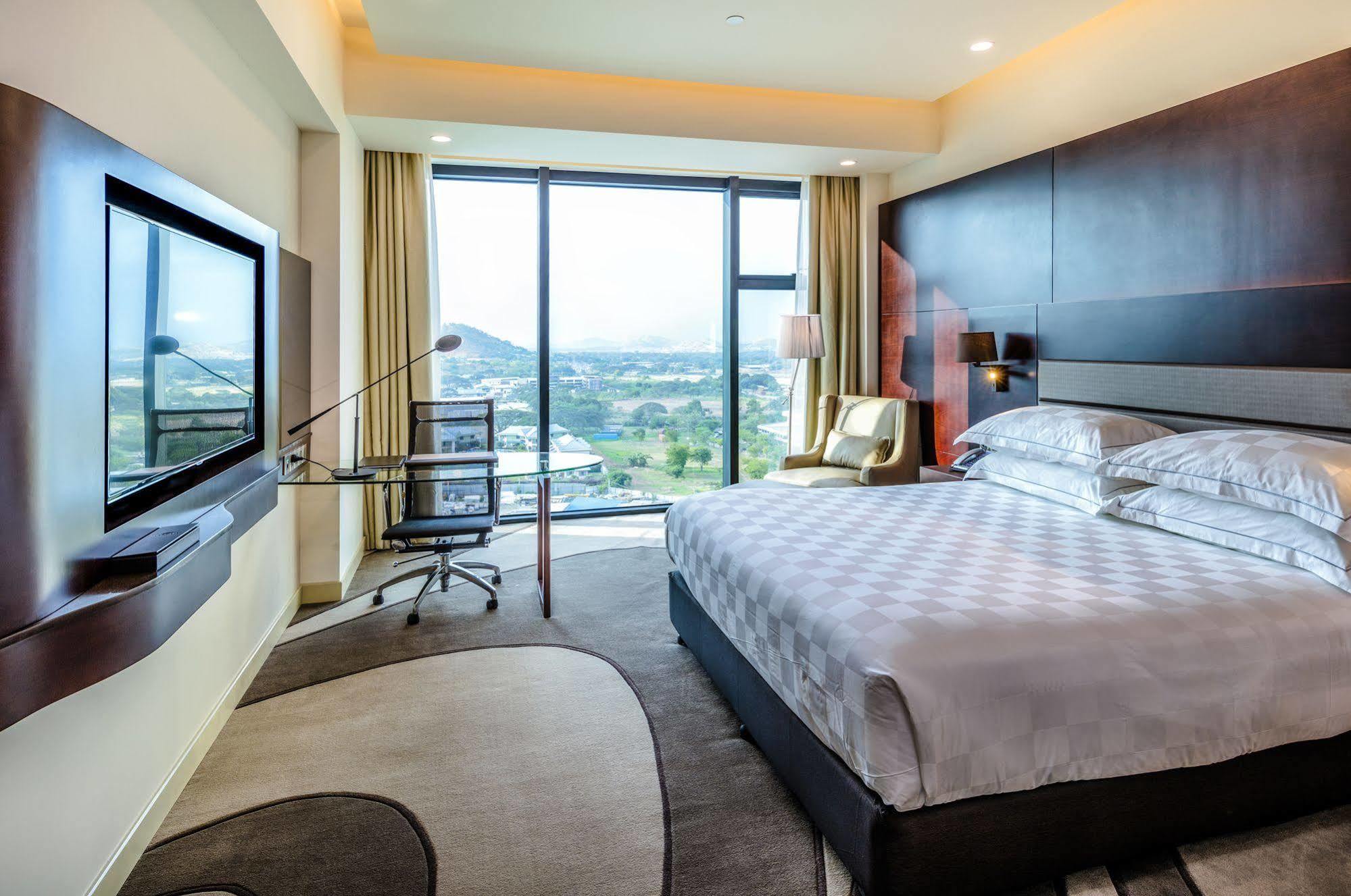 The Stanley Hotel & Suites Port Moresby Exterior foto